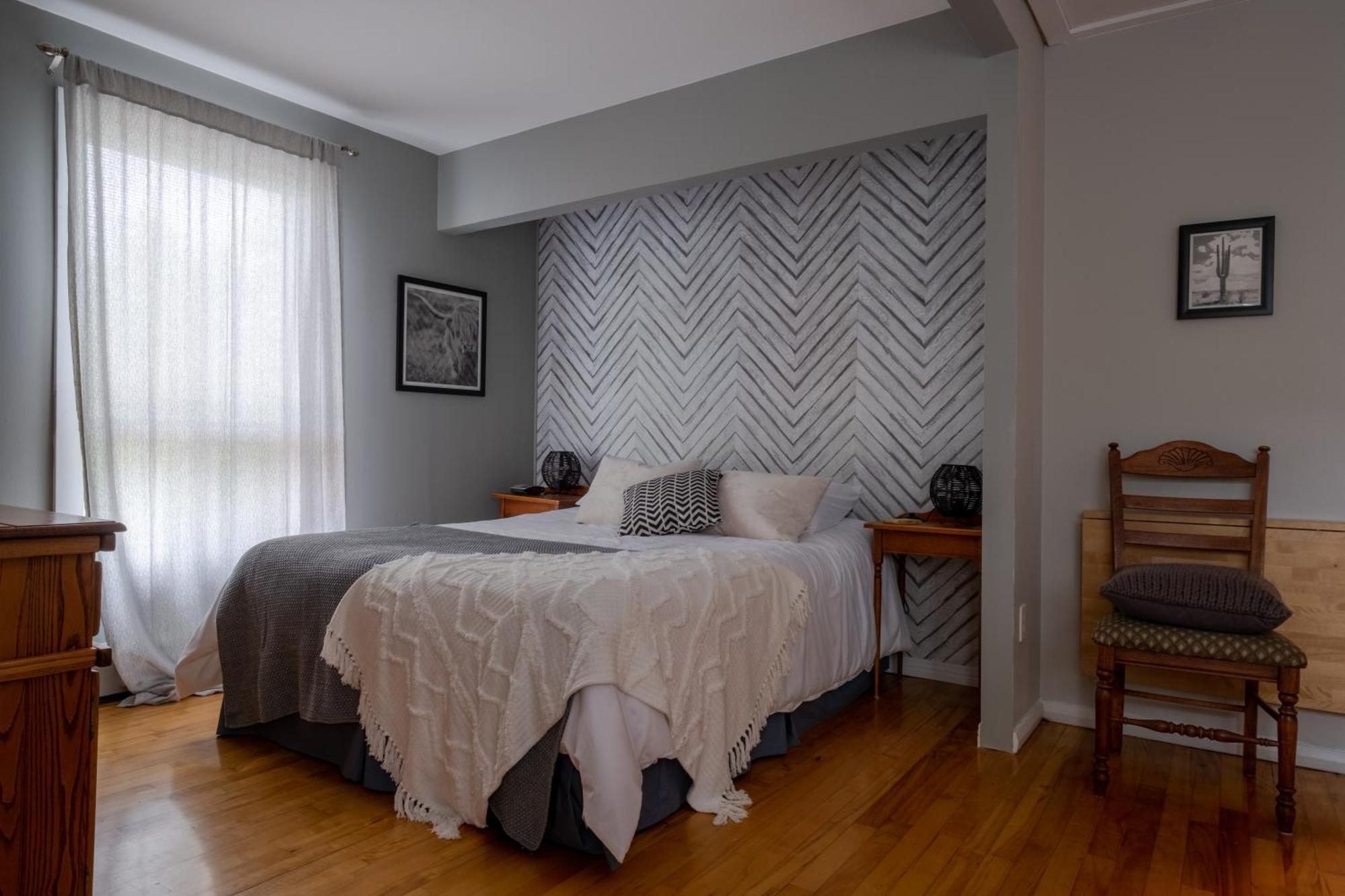 Au Coq Du Bonheur Bed & Breakfast Magog Exterior photo
